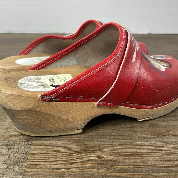 Dala Women’s Red Painted Swedish Clogs, Heidi the Swiss Miss, Scandinavian EU 36 - Picture 6 of 11